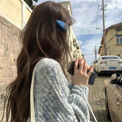 春风不解意何故撩人心